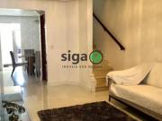 Casa reformada 3 dormitórios, varanda e portão...