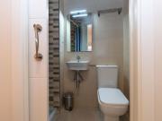 Casa reformada con licencia turística en el corazón de...