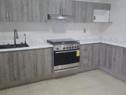 Casa Remeodelada a un costado de la UVM