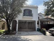 Casa Remodela en Bosques de las Cumbres