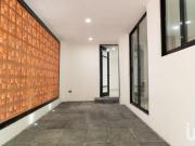 Casa remodelada 4 recámaras con cocina nueva frente a...