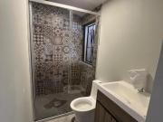 CASA REMODELADA COMPLETAMENTE, ACABADOS DE LUJO