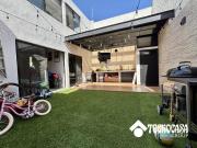 Casa remodelada con acabados de lujo en venta en Chapalita