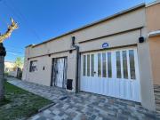 Casa remodelada con amplio parque