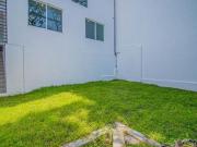 ¡CASA REMODELADA CON JARDIN PROPIO EN TZOMPANTLE! NORTE...