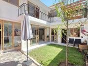 CASA REMODELADA CON PANELES SOLARES EN FRACCIONAMIENTO...