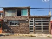 CASA REMODELADA EN BUGAMBILIAS CON RECAMARA EN PLANTA BAJA