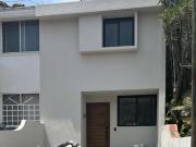 Casa remodelada en Chapalita Inn