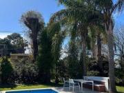 Casa remodelada en el country Nautico Escobar