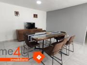 Casa remodelada en fraccionamiento, sobre Av. Palmira