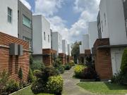 CASA REMODELADA EN PRIVADA EN CUAJIMALPA