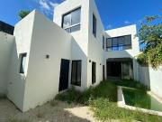 casa remodelada en renta en mérida