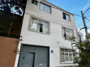 Casa remodelada en venta en calle cerrada, Col. Avante