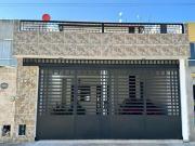 CASA REMODELADA EN VENTA EN CIUDAD CAUCEL