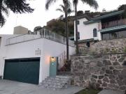 Casa Remodelada en Venta en El Palomar con Alberca