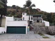 Casa Remodelada en Venta en El Palomar con Alberca