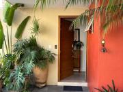 Casa remodelada en venta en la colonia Seattle