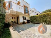 Casa Remodelada en Venta en Privanza el Condado ? Frente...