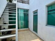 Casa Remodelada en Venta en Santa Teresita