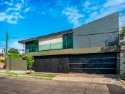 Casa Remodelada Residencial Victoria