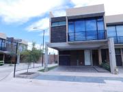 CASA RENTA 3 REC POR HOTEL ENCORE Z INDUSTRIAL