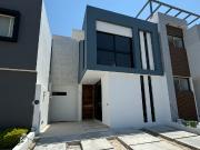 Casa renta Casa Fuerte en Tlajomulco