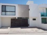 Casa Renta Centrica Coto Fraccionamiento Privado en...