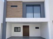 CASA RENTA COUNTRY COURTS