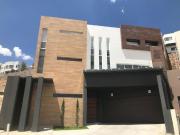 Casa Renta Fracc. Cumbres de San Francisco $50,000...