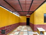 Casa renta lomas del marques 3 recamaras y estudio 2...