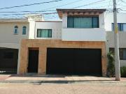 CASA RENTA RÍO SAN PEDRO