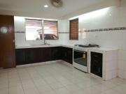 Casa renta y venta de 2 plantas con piscina en Loma Bonita