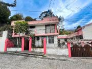 Casa rentera de oportunidad Loma de Puengasí