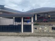 Casa rentera en el centro de ricaurte