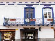Casa rentera en venta en el centro de Cuenca a dos...