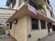 Casa Rentera en Venta en Urdesa Central, 4 Departamento,...