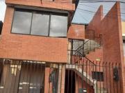 Casa rentera en venta, Sector la Bretaña, TURUBAMBA,...