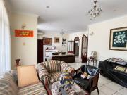 CASA RENTERA EN VENTA – URDESA CENTRAL