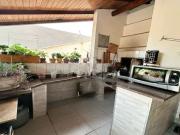 Casa Residencial 240M² para Alugar