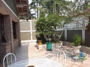 Casa com 6 dormitórios à venda, 167 m² por R$...