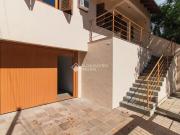 Casa residencial à venda no bairro Medianeira com 150 m²...