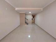Casa Residencial com 2 dormitórios à venda, 123 m² por...