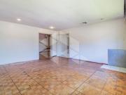 Casa Residencial com 2 quartos, 2 vagas e 120m² para...