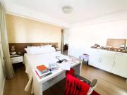 Casa Residencial com 2 quartos, 2 vagas e 175m² para...