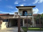 Casa residencial com 3 dormitórios e 5 vagas à venda no...