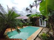 Casa Residencial com 3 quartos, 2 vagas e 326m² para...