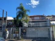 Casa Residencial com 3 quartos, 3 vagas e 222m² para...