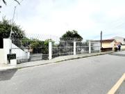 Casa Residencial com 3 quartos, 4 vagas e 150m² para...