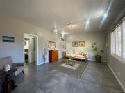 Casa Residencial com 3 quartos, 7 vagas e 130m² para...