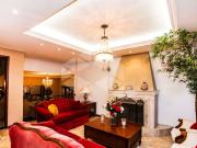 Casa Residencial com 4 quartos, 4 vagas e 300m² para...